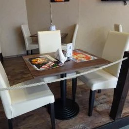Burger House - Duna Plaza Budapest - Belső