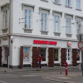 Burger King - Arany János utca Budapest - Külső kép