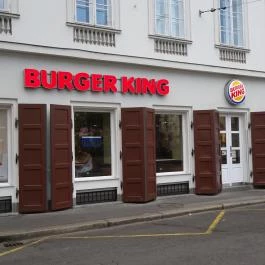 Burger King - Arany János utca Budapest - Külső kép