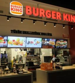 Burger King - Etele Plaza