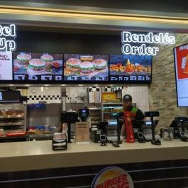 Burger King - Újbuda Center Budapest - Belső