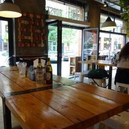 REBEL Burger & More - Király utca, Budapest - Belső