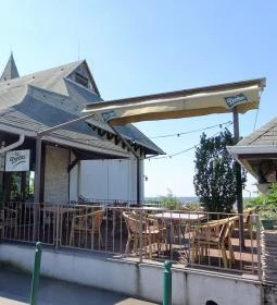 Búsuló Juhász Étterem