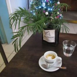 By Beans Coffee - Belvárosi Piac, Budapest - Belső