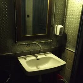 Cactus Juice Pub, Budapest - Mosdó