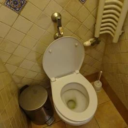 Cadran Pizzéria Pub Ráckeve - Mosdó