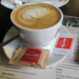 Café Babart Budapest - Étel/ital