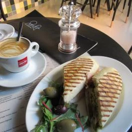 Café Babart Budapest - Étel/ital