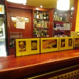 Café Tulipán Bistro Budapest - Belső