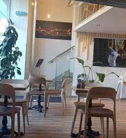Cafe Brunch - Lánchíd