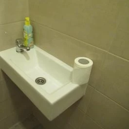 Café Dharma, Szentendre - Mosdó