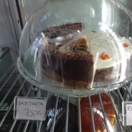 Café Dorottya Budapest - Étel/ital