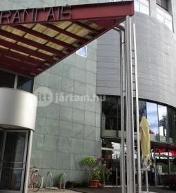 Café Dumas Étterem & Kávézó