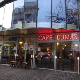 Café Dumas Étterem & Kávézó Budapest - Külső kép