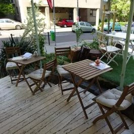 Café Flore Matin et Soir, Budapest - Külső kép