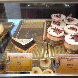 Cafe Frei - Blaha Budapest - Étel/ital