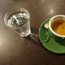 Cafe Frei - KöKi Terminál Budapest - Étel/ital