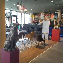 Cafe Frei - Uniqua Budapest - Belső