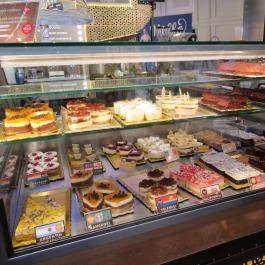 Cafe Frei - Duna Plaza, Budapest - Étel/ital