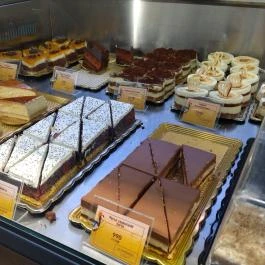 Cafe Frei - Duna Plaza, Budapest - Étel/ital