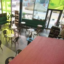 Cafe Frei, Érd - Belső