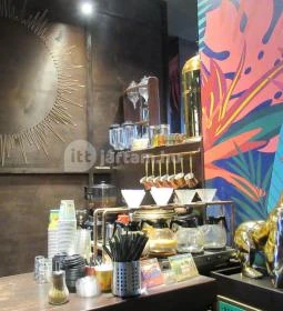 Cafe Frei - Kolosy tér