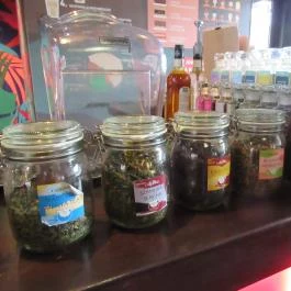 Cafe Frei - Kolosy tér Budapest - Étel/ital