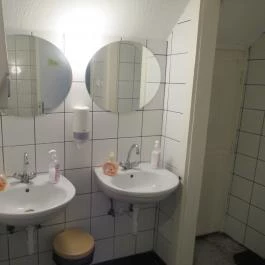 Cafe Frei - Kolosy tér Budapest - Mosdó