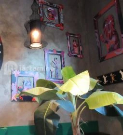 Cafe Frei - Kolosy tér