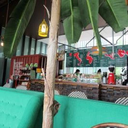 Cafe Frei - Liget Center Budapest - Belső