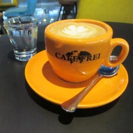 Cafe Frei - Lurdy Ház Budapest - Étel/ital