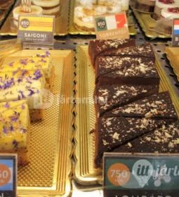 Cafe Frei - Vision Towers