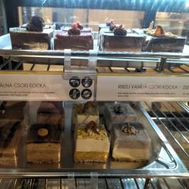 Café Insula Budapest - Étel/ital