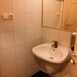 Café Intenzo Kávéház & Étterem, Budapest - Mosdó