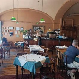Café Kör Étterem, Budapest - Belső