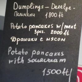 Café Louisa, Budapest - Belső