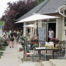 Café Madeleine, Etyek - Egyéb