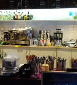 Cafe & Bar Mester Street