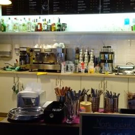 Cafe & Bar Mester Street Budapest - Belső