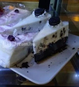 Cafe & Bar Mester Street