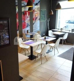 Cafe & Bar Mester Street