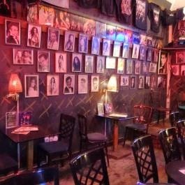 Café Montmartre Budapest - Belső