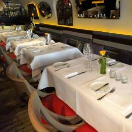 Café Pierrot, Budapest - Belső