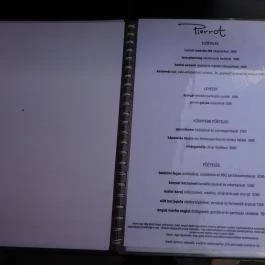 Café Pierrot, Budapest - Étlap/itallap