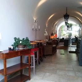 Café Pierrot, Budapest - Belső