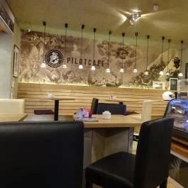 Cafe Pilot Budapest - Belső