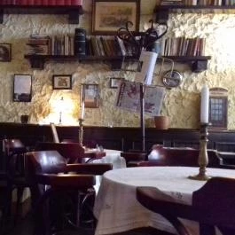 Café Ponyvaregény - Bercsényi utca Budapest - Belső