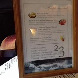 Café Ponyvaregény - Bercsényi utca Budapest - Belső