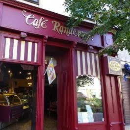 Café Randevú Sopron - Külső kép
