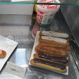 Café Six, Budapest - Étel/ital